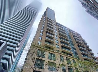 35 Hayden St #207, Toronto, ON M4Y 3C3