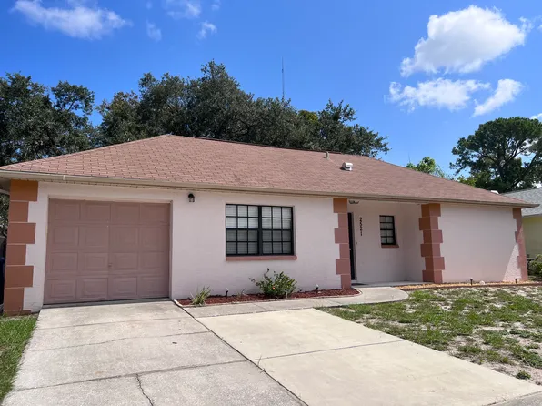 2521 Fieldcrest Ct, Holiday, FL 34691