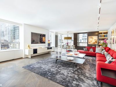 15 W 53rd St, New York, NY, 10019
