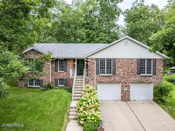 1030 Westwood Dr, Jefferson City, MO 65109