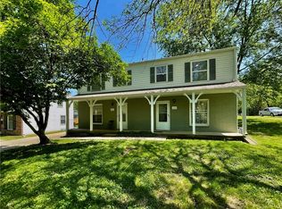 6643-6645 Floyd Ln, Mission, KS 66202