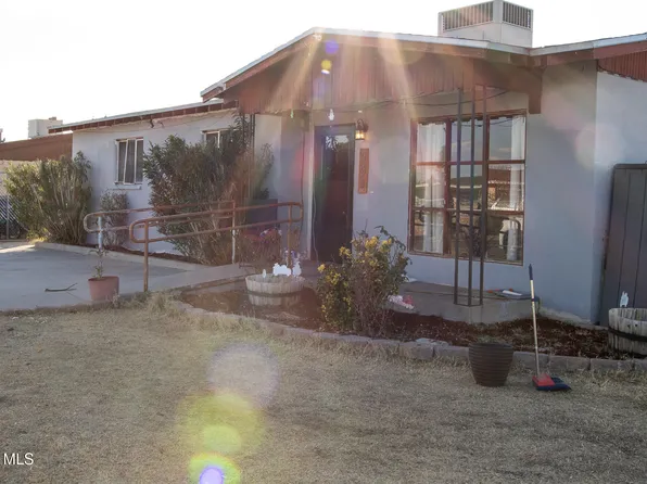 965 Duskin Dr, El Paso, TX 79907