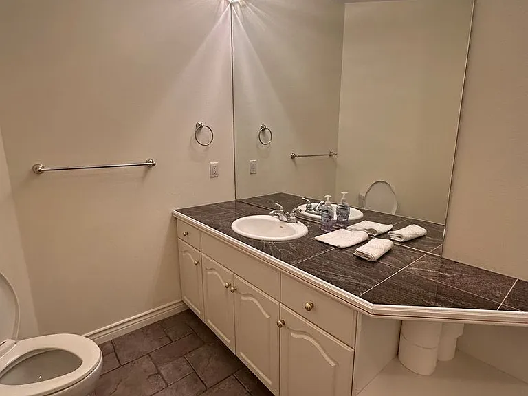 8616 Blue Grouse Way — Photo 26