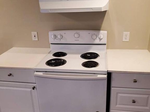 2nd image of 45 Woonasquatucket Ave