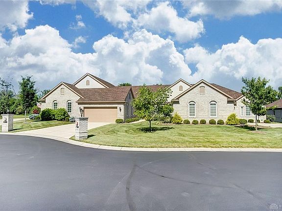 2nd image of 6860 Lorien Woods Dr