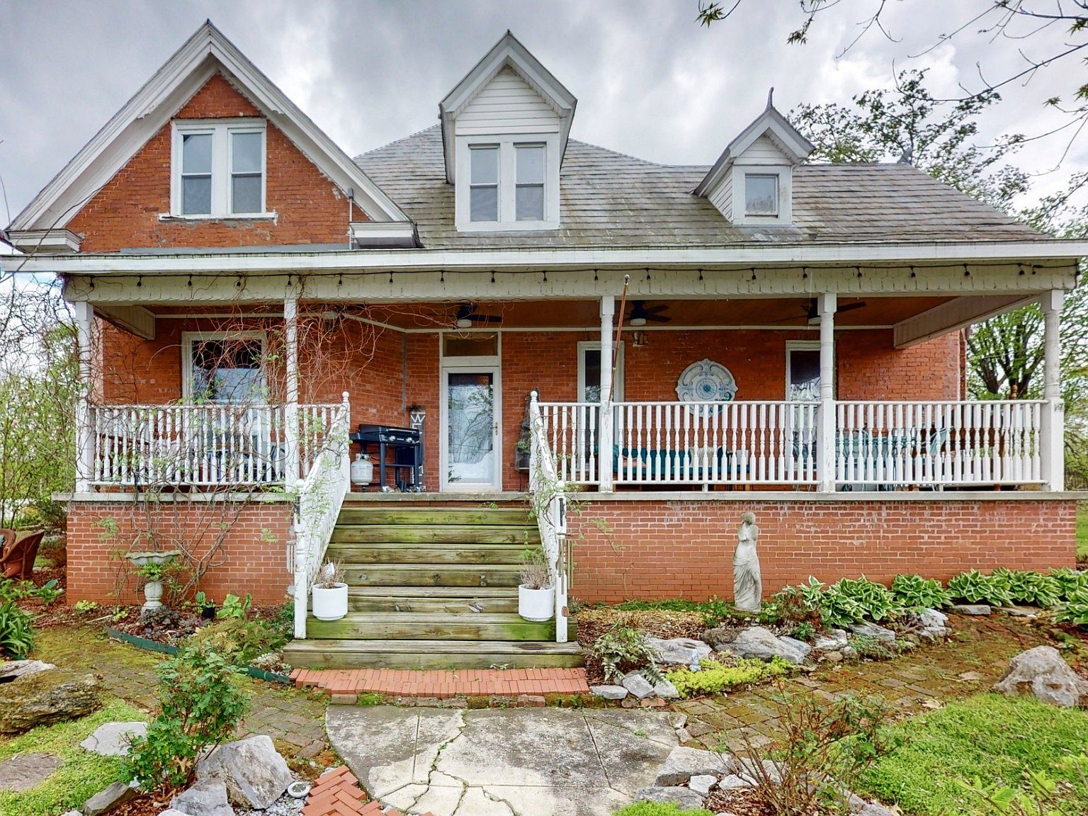 122 College St, Wartrace, TN 37183 MLS 2549253 Zillow