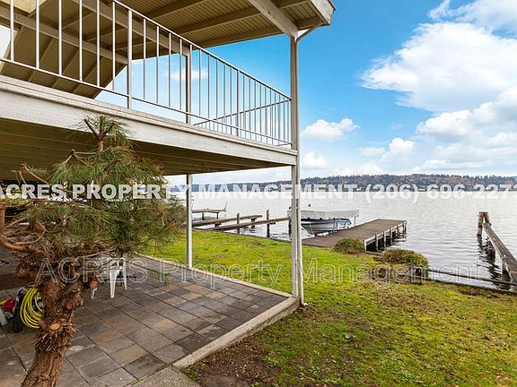 2nd image of 8464 Island Dr S