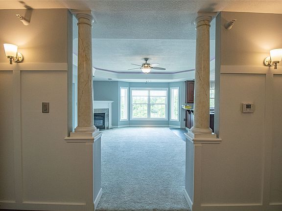 4th image of 1701 130th St Unit 308