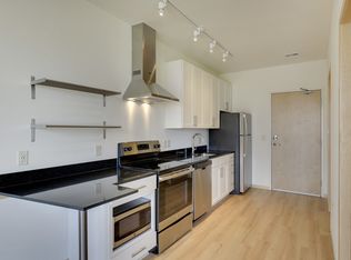 602 N 1st St APT 605, Minneapolis, MN 55401