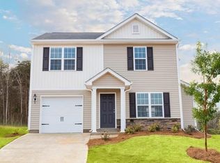 8325 Candlenut Ln, Charlotte, NC 28215