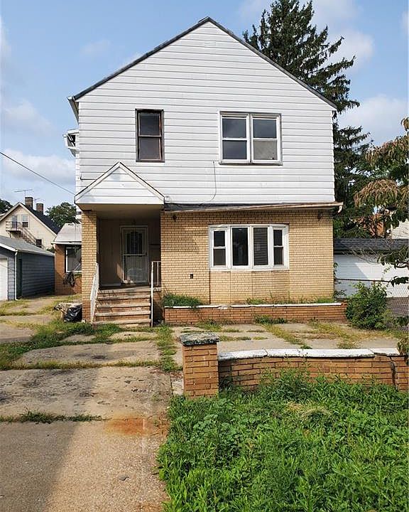 2nd image of 1934 E 123rd St