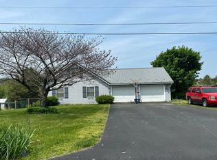 207 Hatchet Cv, Auburn, PA 17922
