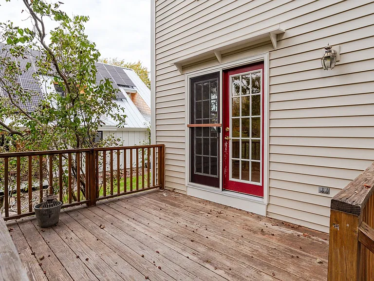 59 Boothby Ave — Photo 40