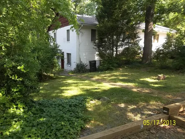 112C Purefoy Rd, Chapel Hill, NC