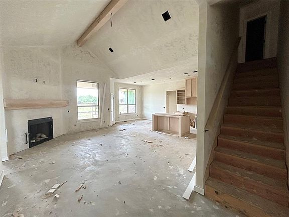 4th image of 1901 Hamzas Ct