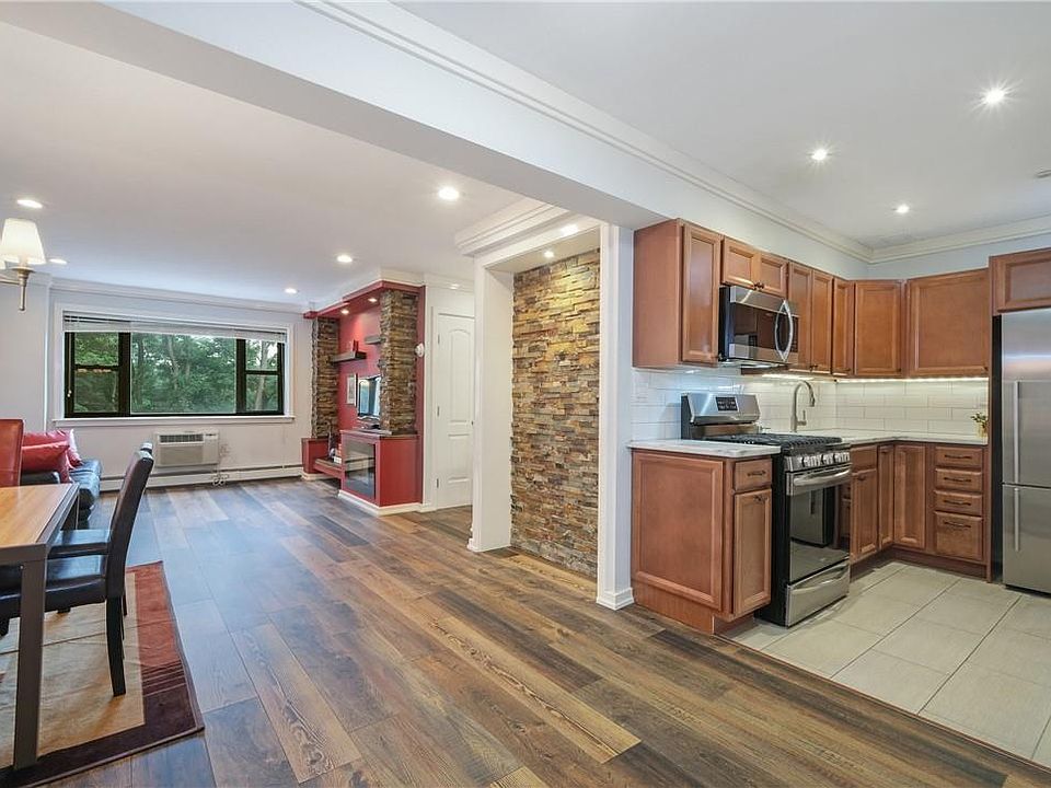 1st image of 505 Central Avenue #525