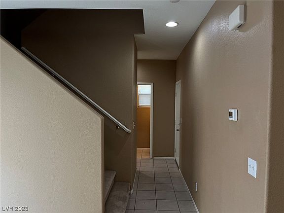 5th image of 3986 Gray Aster Dr