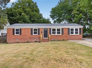 228 Colony Rd, Newport News, VA 23602