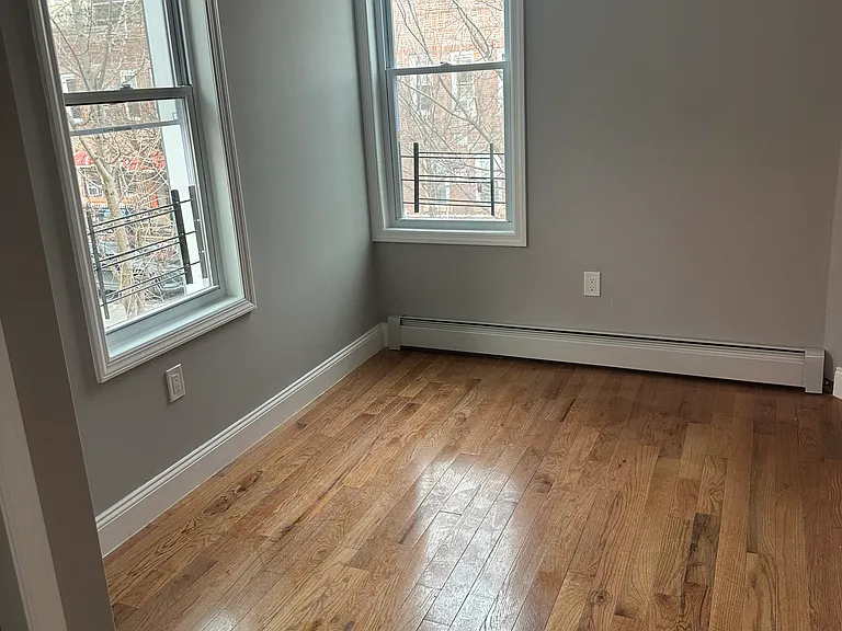 1155 Fteley Ave #2 — Photo 8