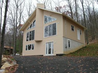 384 Wren Ln, Harpers Ferry, WV 25425