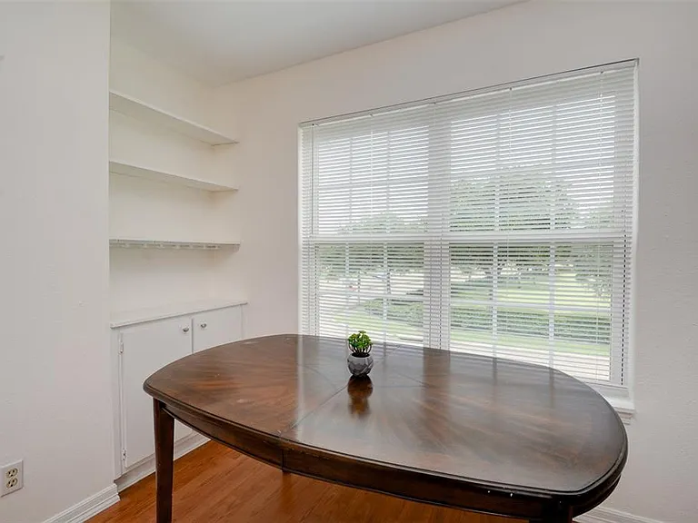 5554 N Braeswood Blvd #137 — Photo 7