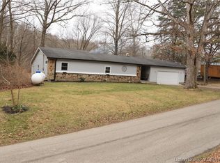 7555 W County Road 800 N, Elizabethtown, IN 47232