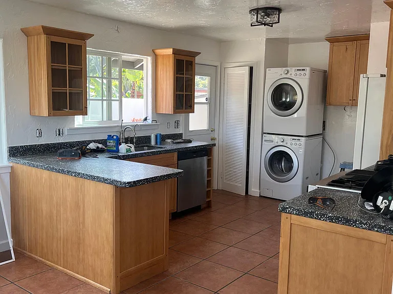 1881 Ferrell Ave — Photo 8
