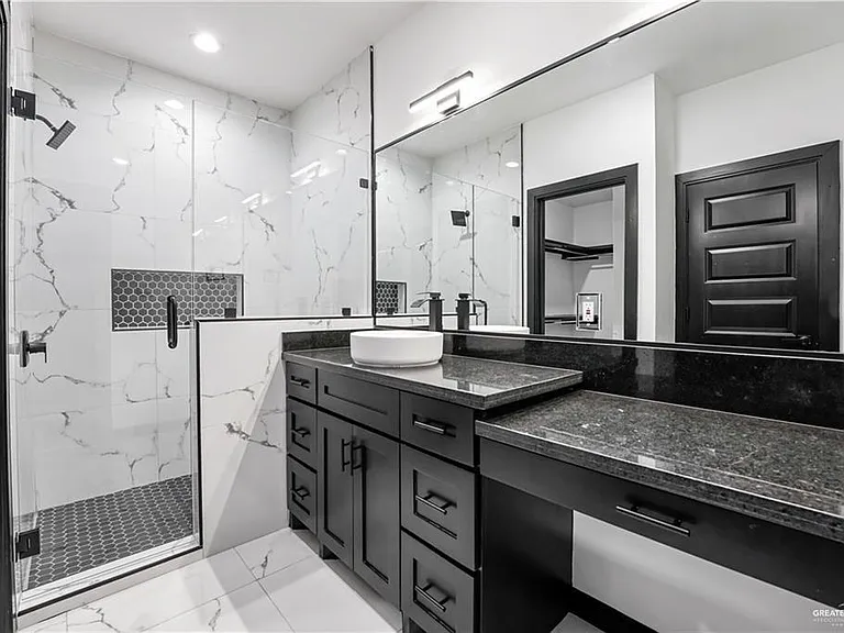 1201 E Boxwood Ave — Photo 12