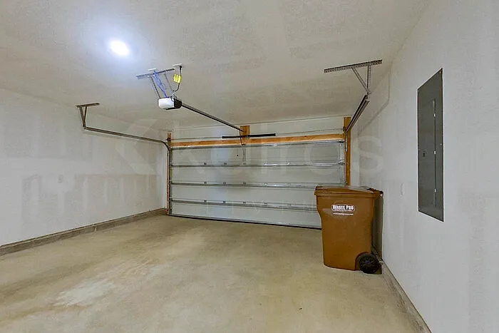 4746 Malay Cir — Photo 17