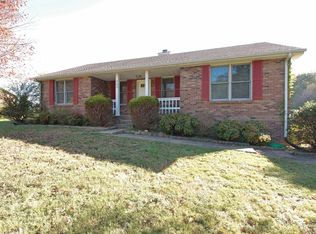 205 Farmer Rd, Clarksville, TN 37043