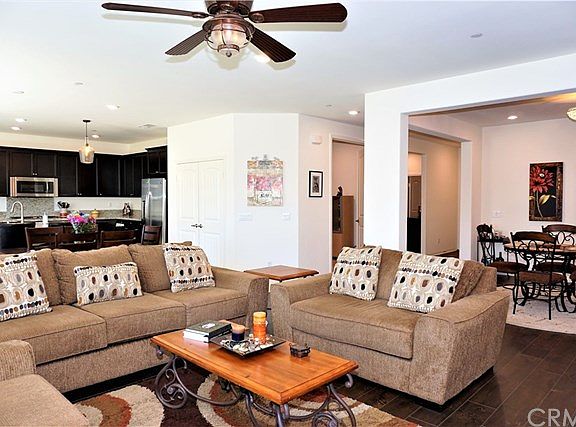 3rd image of 29609 Argyle Cir