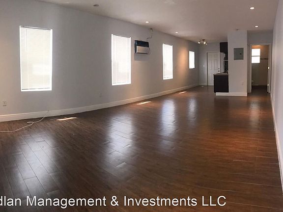 3rd image of 1533 NW 2nd St #U