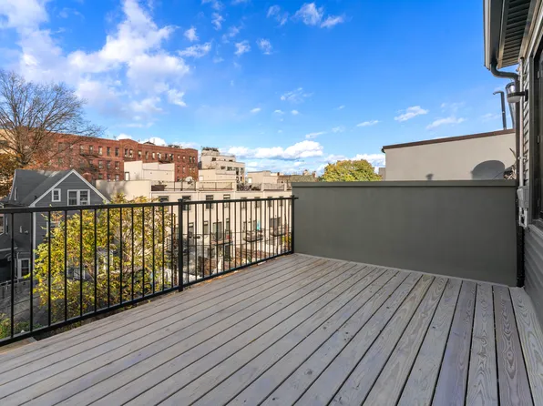 259 Winthrop Street image 17 of 20