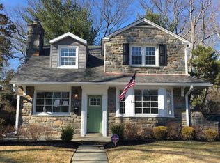 244 W Hathaway Ln, Ardmore, PA 19003