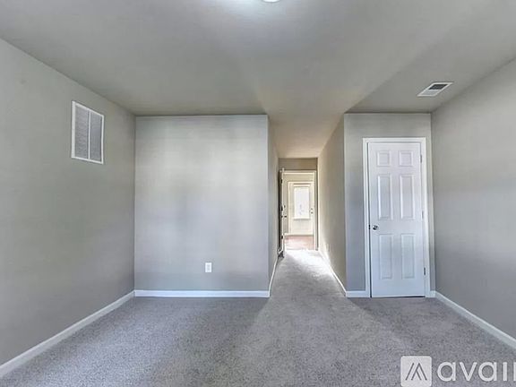 3rd image of 3790 Oxford Cir #2926