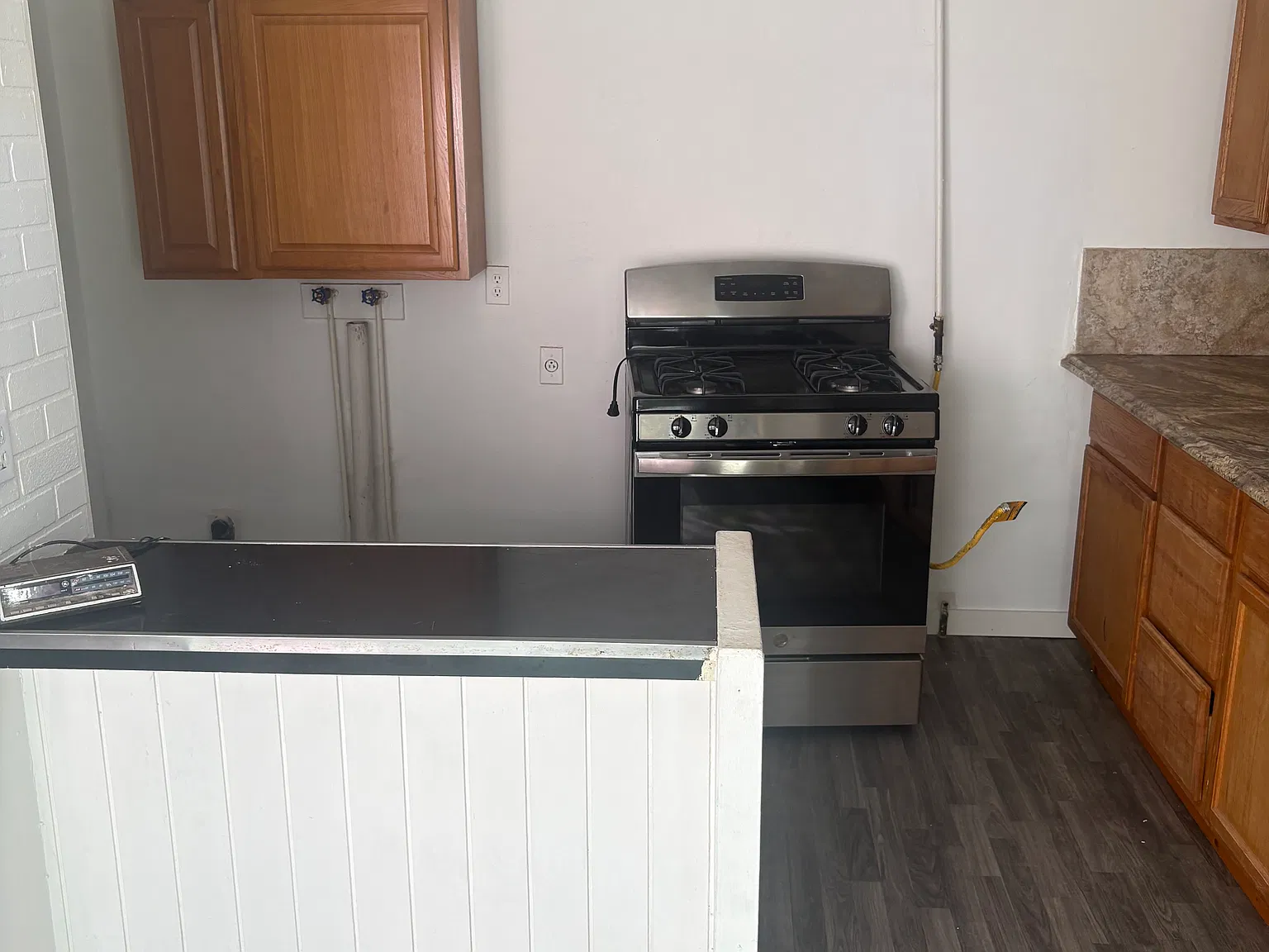 3 bed, 925 sqft, $1,200 — Photo 4