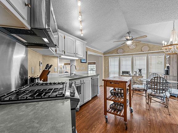 5th image of 1744 Sagamore Dr #684