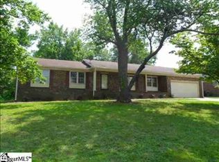 144 Oak Park Dr, Mauldin, SC 29662