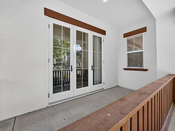 2nd image of 2207 Hedrick Ct