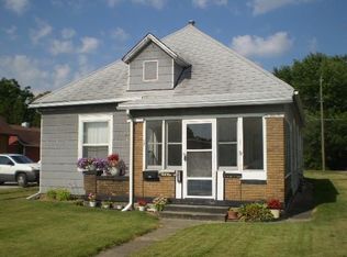 1636 N 13th St, Terre Haute, IN 47804