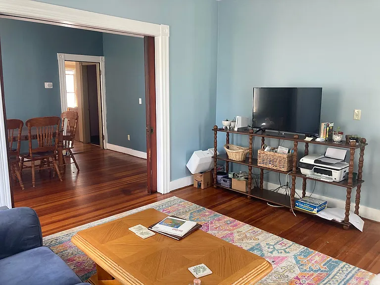 30 Violet St — Photo 5