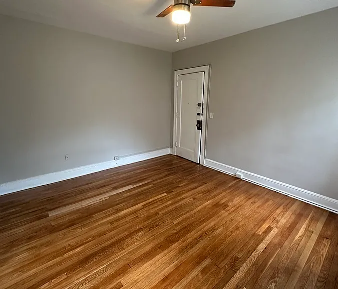 2530 Q St NW #5 — Photo 2