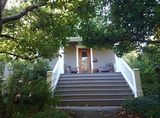 5619 20th Ave NE, Seattle, WA 98105