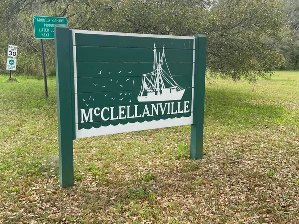 19 Beulah Dr, Mc Clellanville, SC 29458