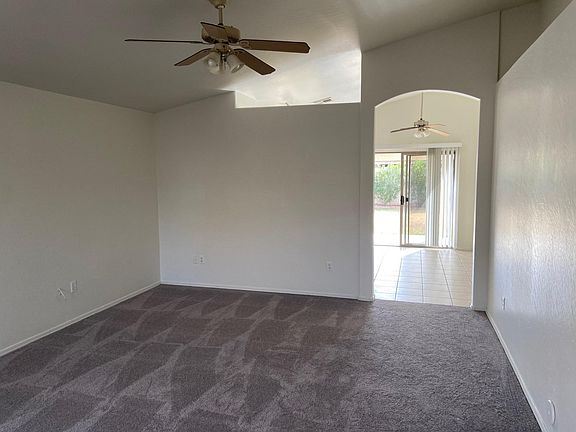 4th image of 905 E Monona Dr
