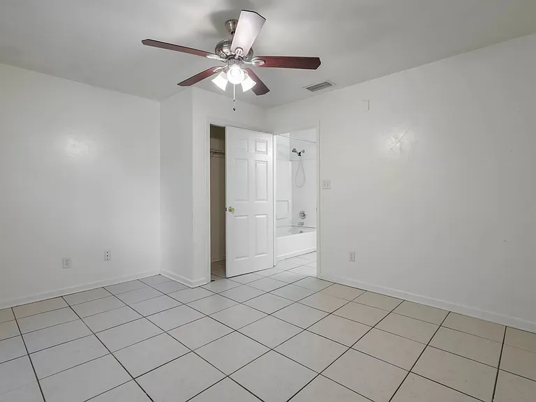 1621 Mayhew St — Photo 30