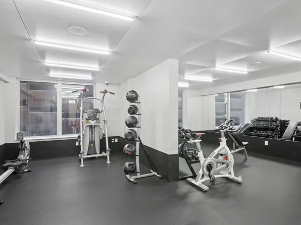 461 Dean Street image 8 of 22