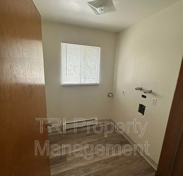 822 31st Ave #1 — Photo 15