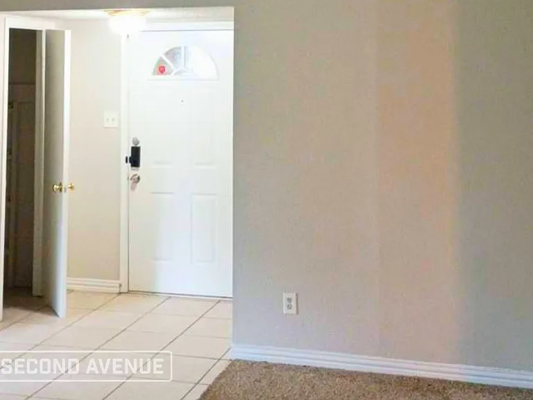 8815 Fern Valley Dr — Photo 5