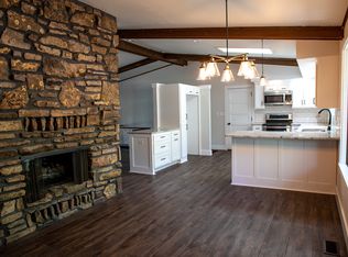 15607 Putman Rd, Rogers, AR 72756